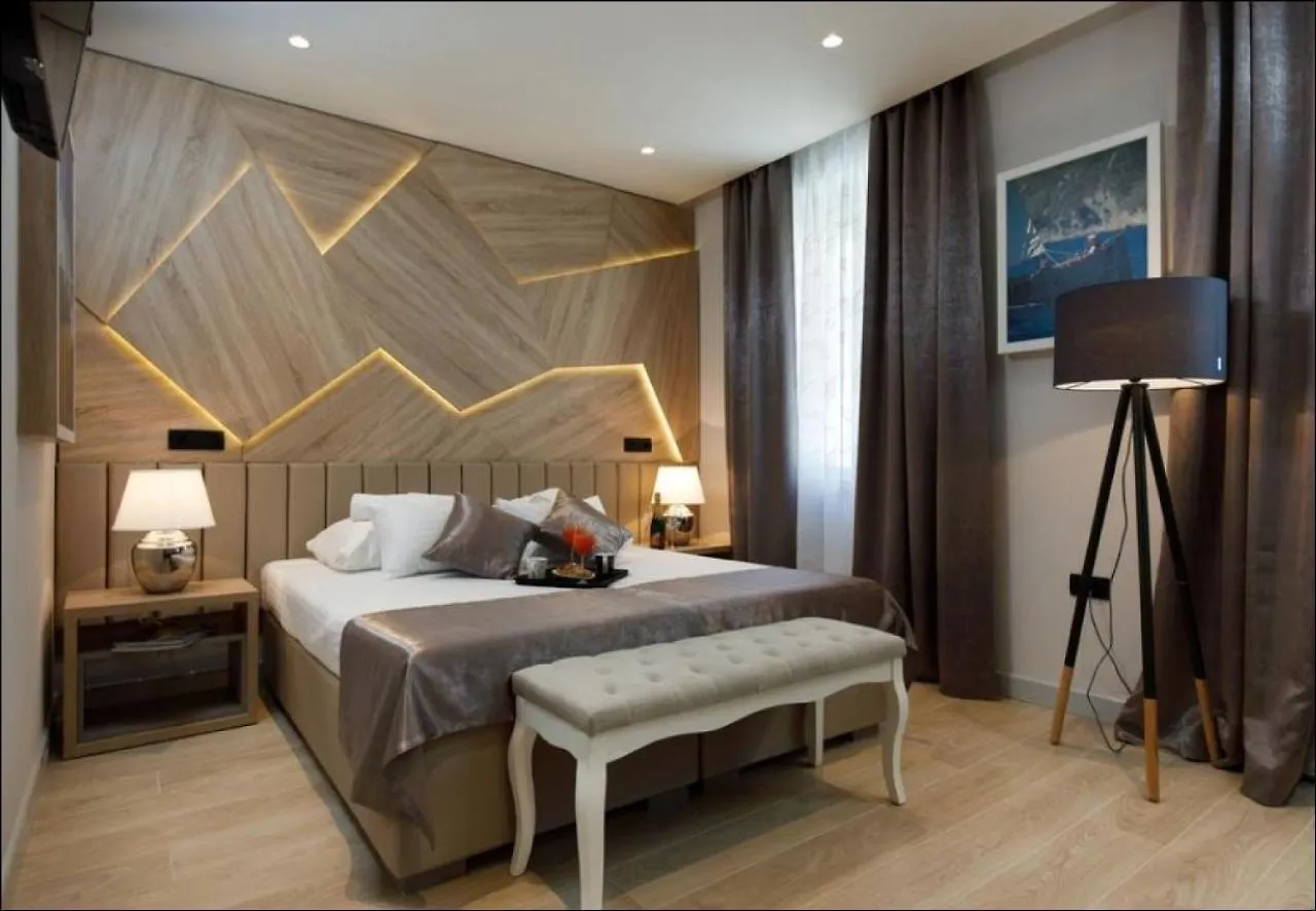 Sailor Boutique Rooms Split Pensión